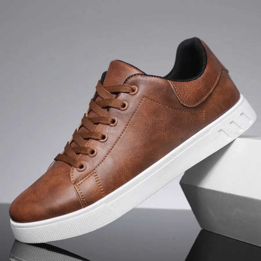 FRANK™ | Sneakers med Snørebånd