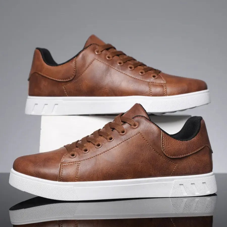 FRANK™ | Sneakers med Snørebånd