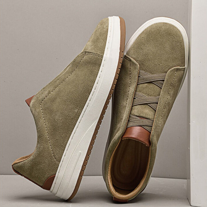 FRANK™ | SLIP-ON-SKO I RUSKIND TIL HERRER